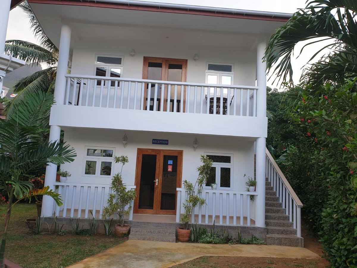 La Maison Hibiscus Self Catering Accommodation Beau Vallon  Exteriör bild