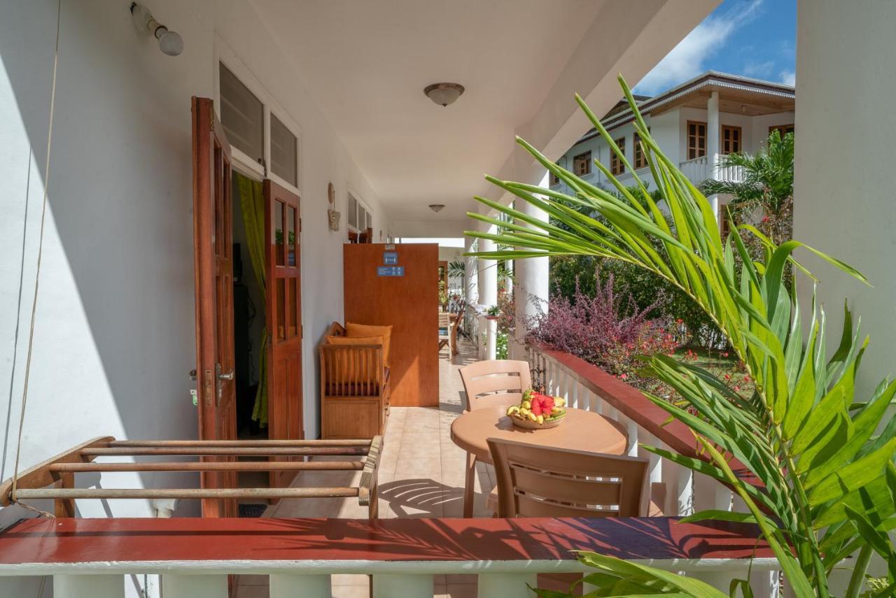 La Maison Hibiscus Self Catering Accommodation Beau Vallon  Exteriör bild