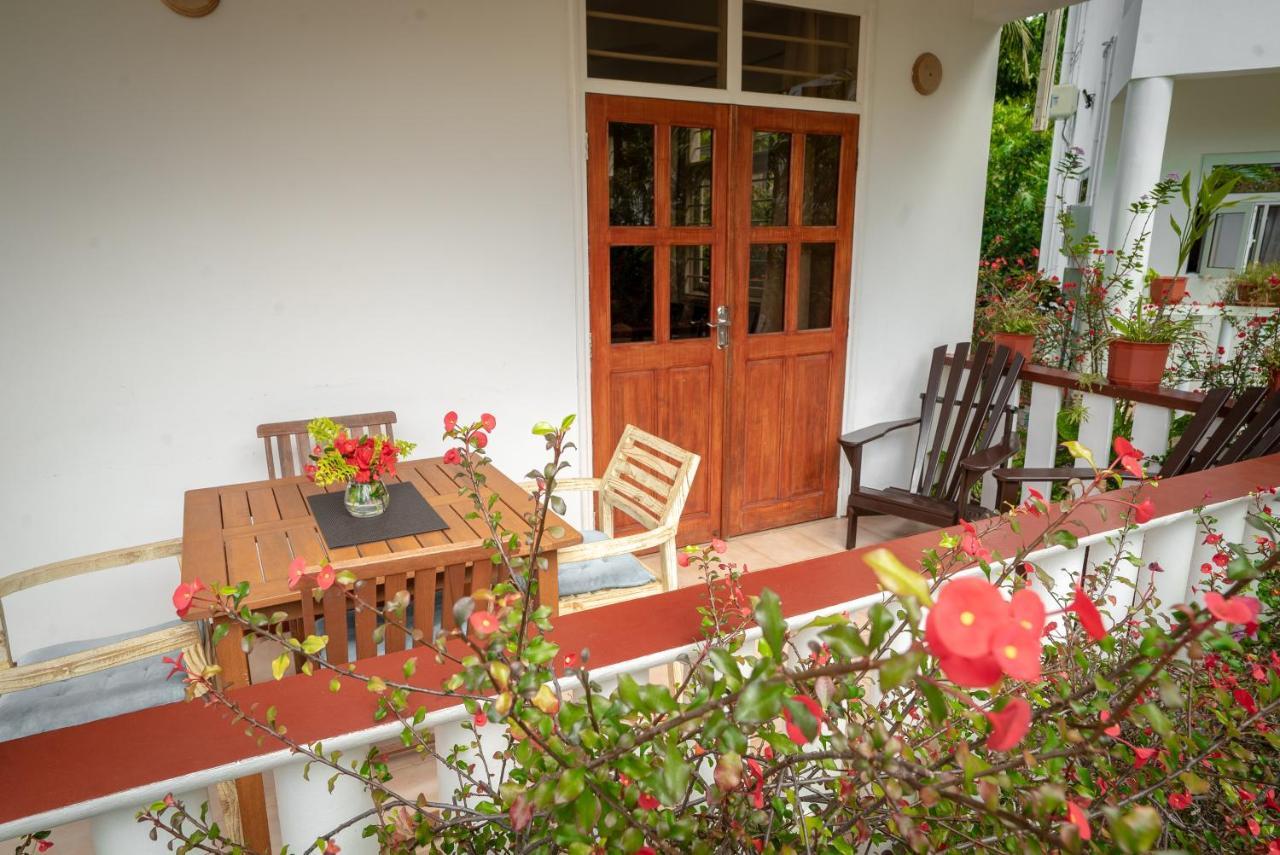 La Maison Hibiscus Self Catering Accommodation Beau Vallon  Exteriör bild