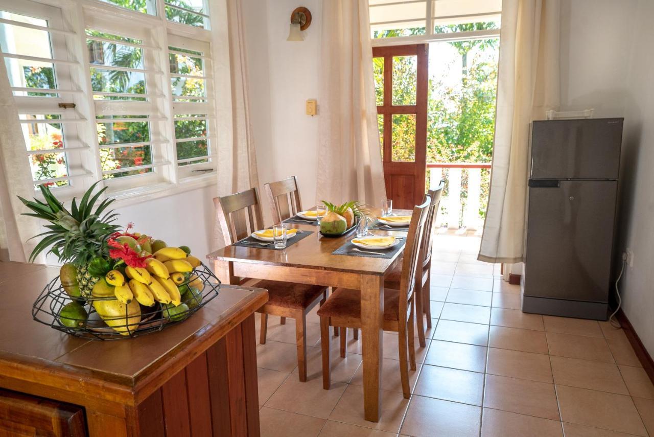La Maison Hibiscus Self Catering Accommodation Beau Vallon  Exteriör bild