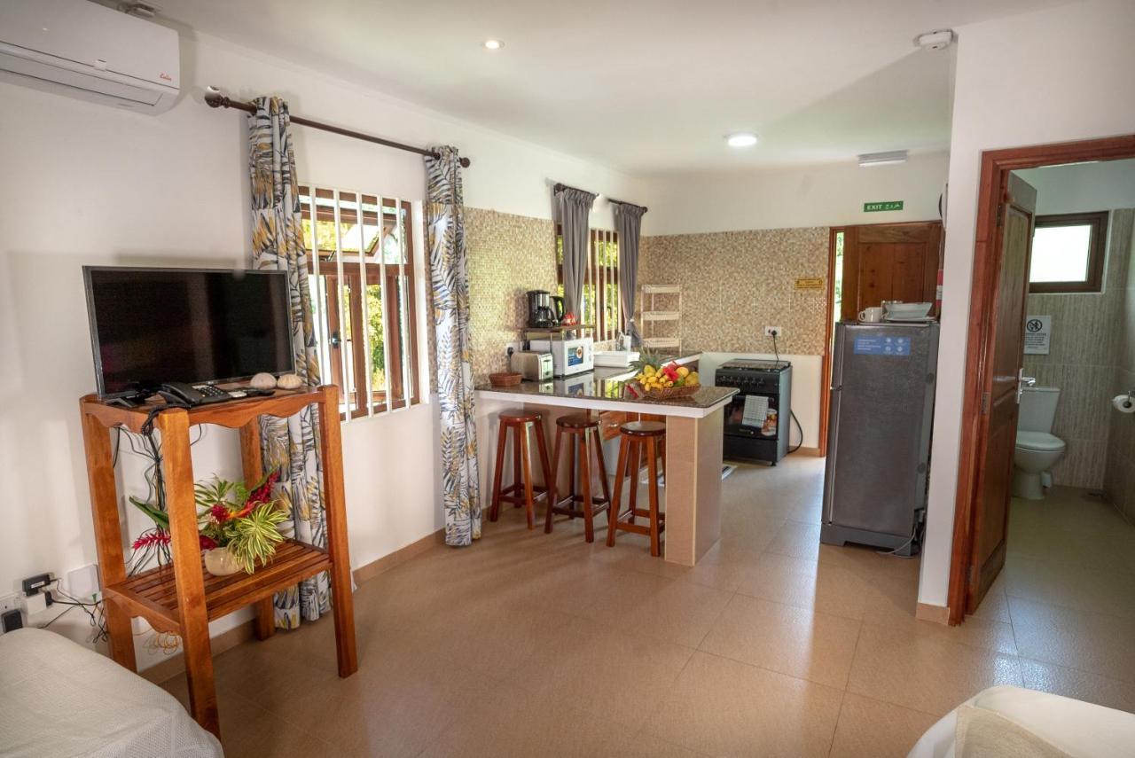 La Maison Hibiscus Self Catering Accommodation Beau Vallon  Exteriör bild
