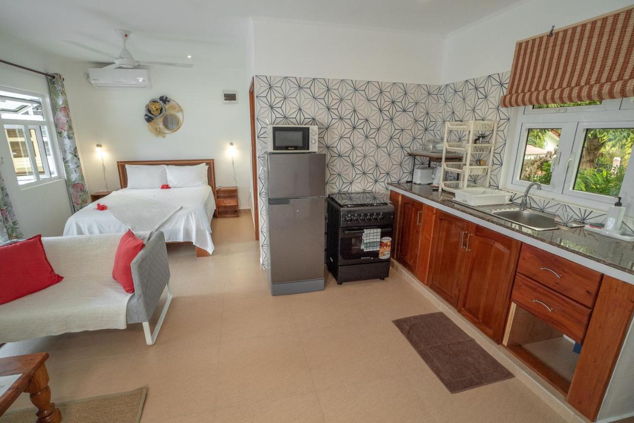 La Maison Hibiscus Self Catering Accommodation Beau Vallon  Exteriör bild