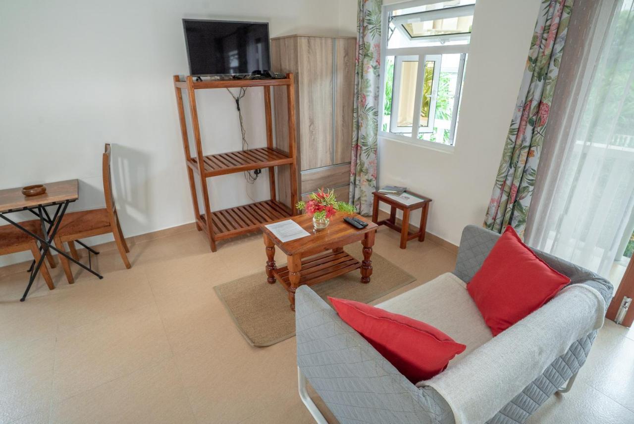 La Maison Hibiscus Self Catering Accommodation Beau Vallon  Exteriör bild