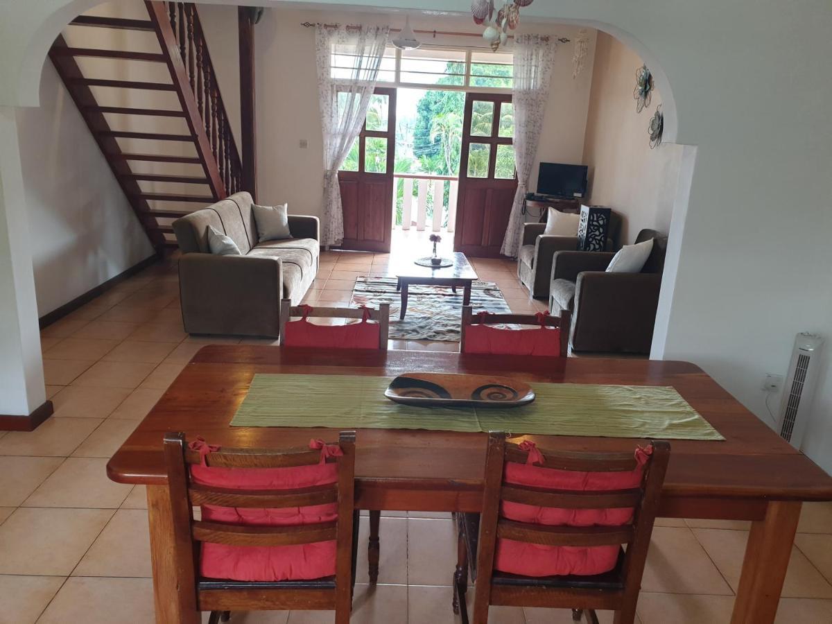La Maison Hibiscus Self Catering Accommodation Beau Vallon  Exteriör bild