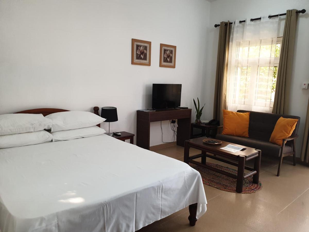 La Maison Hibiscus Self Catering Accommodation Beau Vallon  Exteriör bild